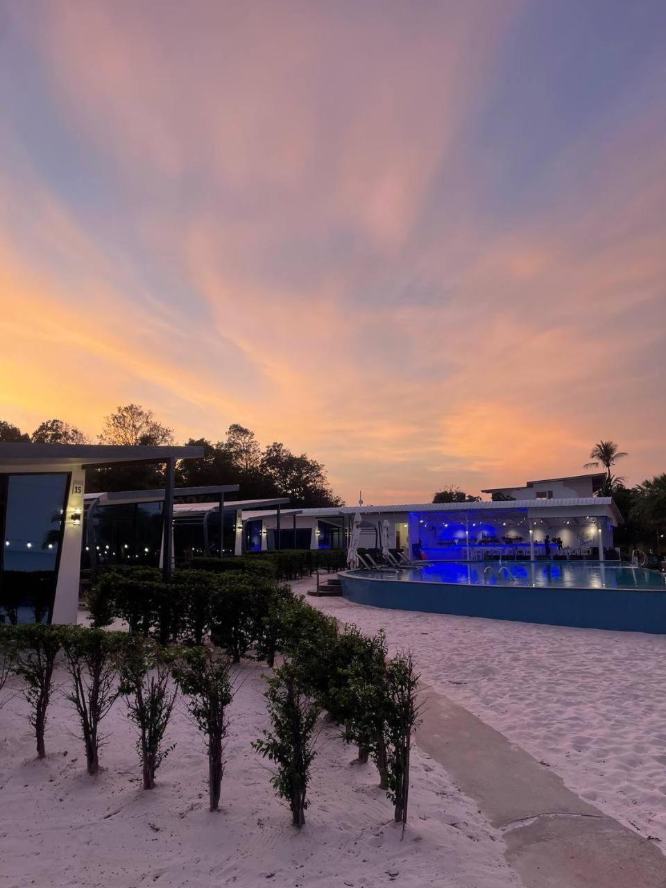 The One Hotel 4*